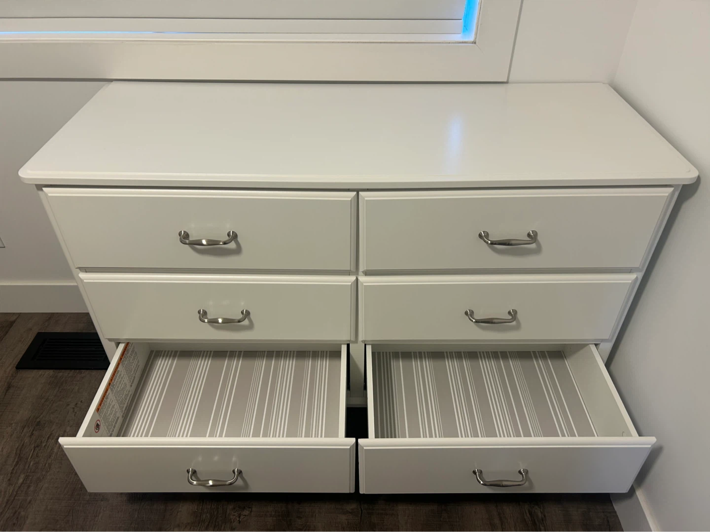 IKEA dresser with 6 drawers TYSSEDAL - photo 4