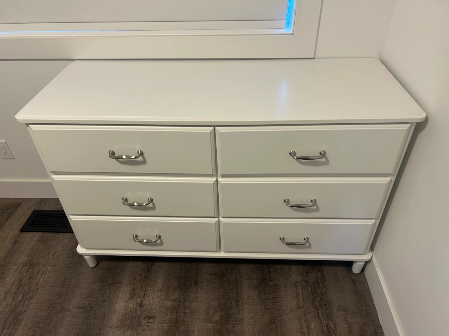 IKEA dresser with 6 drawers TYSSEDAL