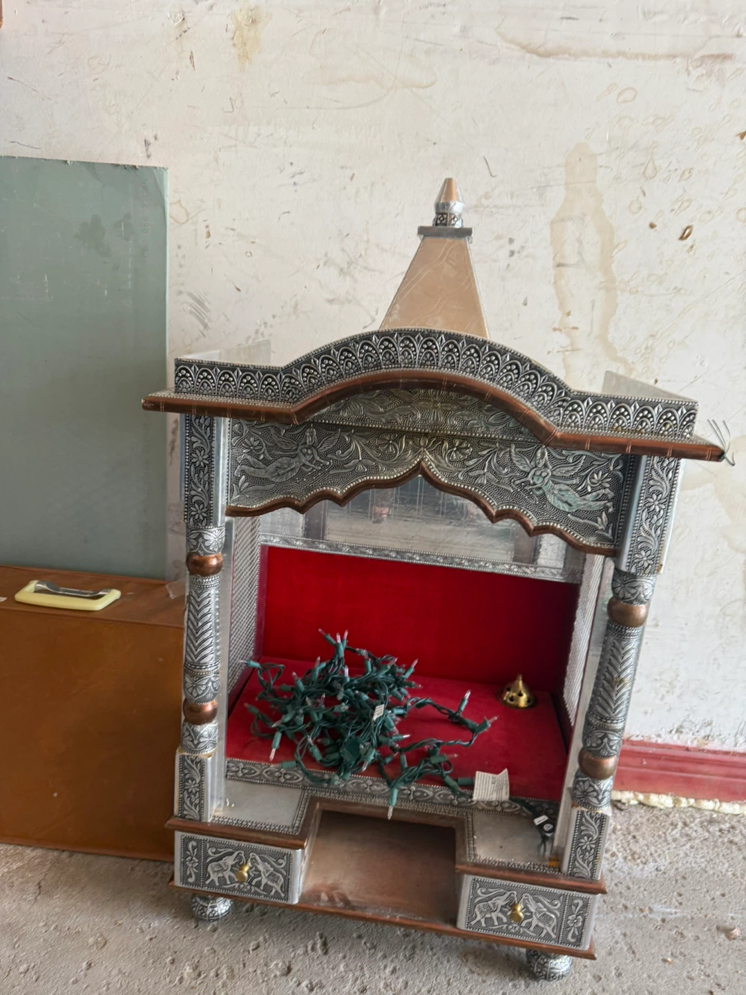 Decorative Altar / Shrine - photo 2