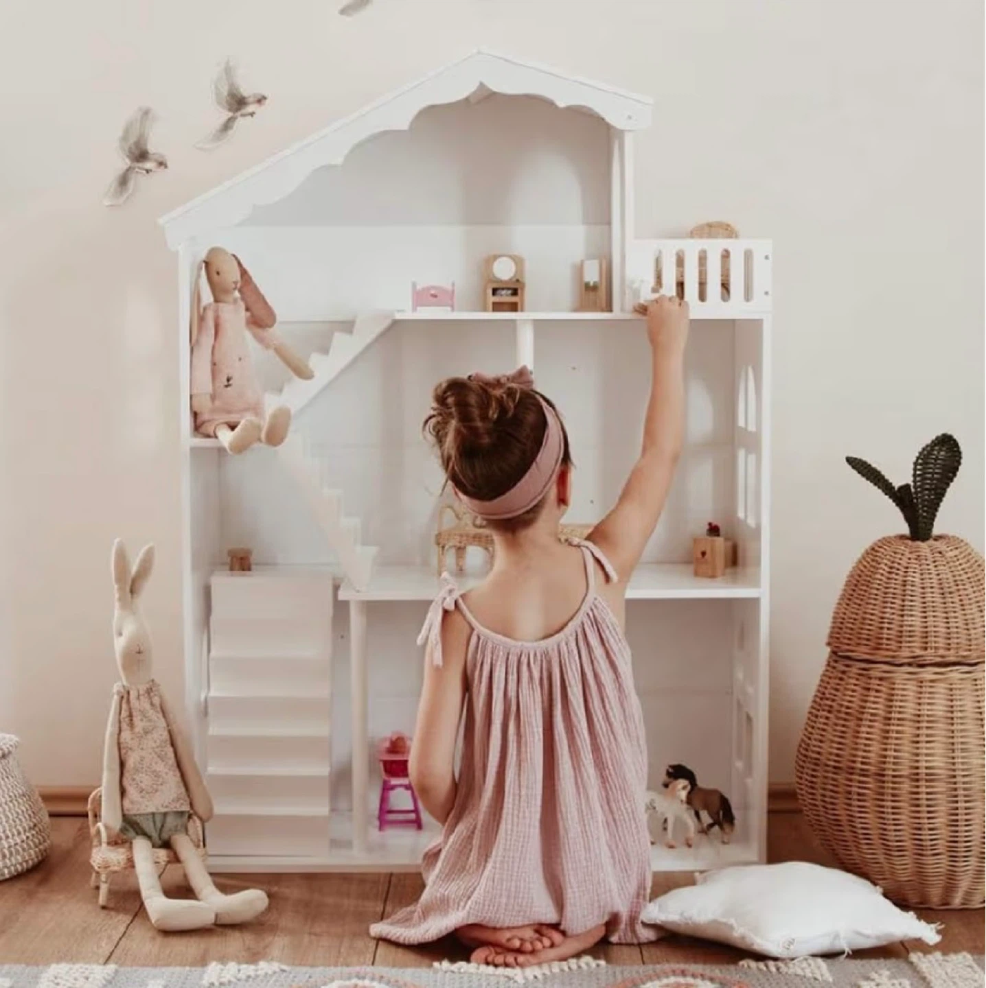Wooden Dollhouse with Accessories