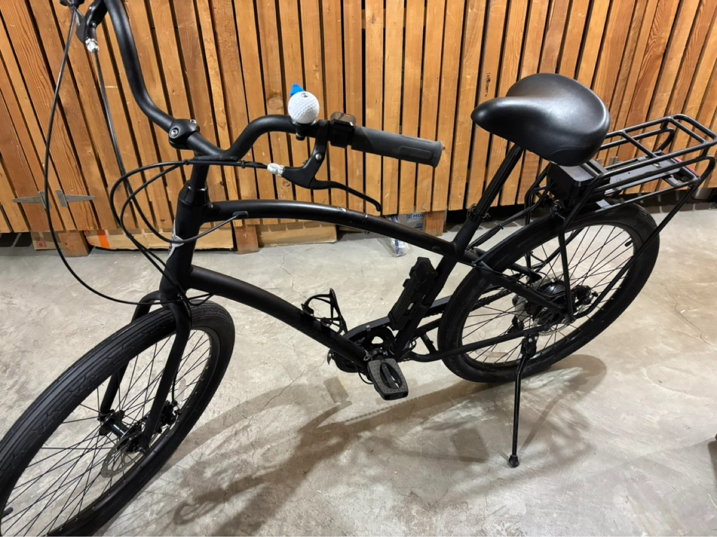 Electra Townie Peddle Assist E-Bike