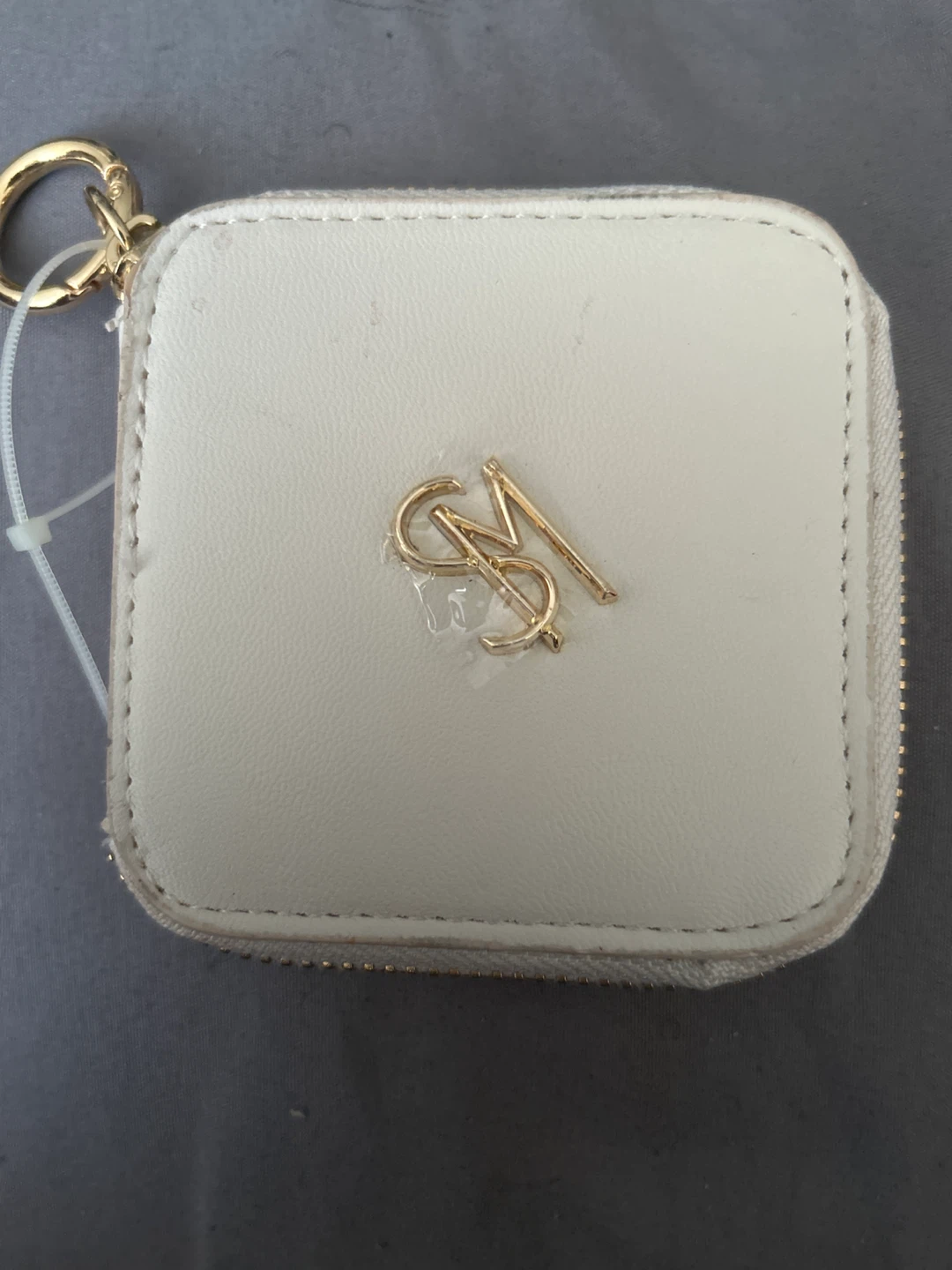 Steve Madden White Mini Zipper Pouch Keychain