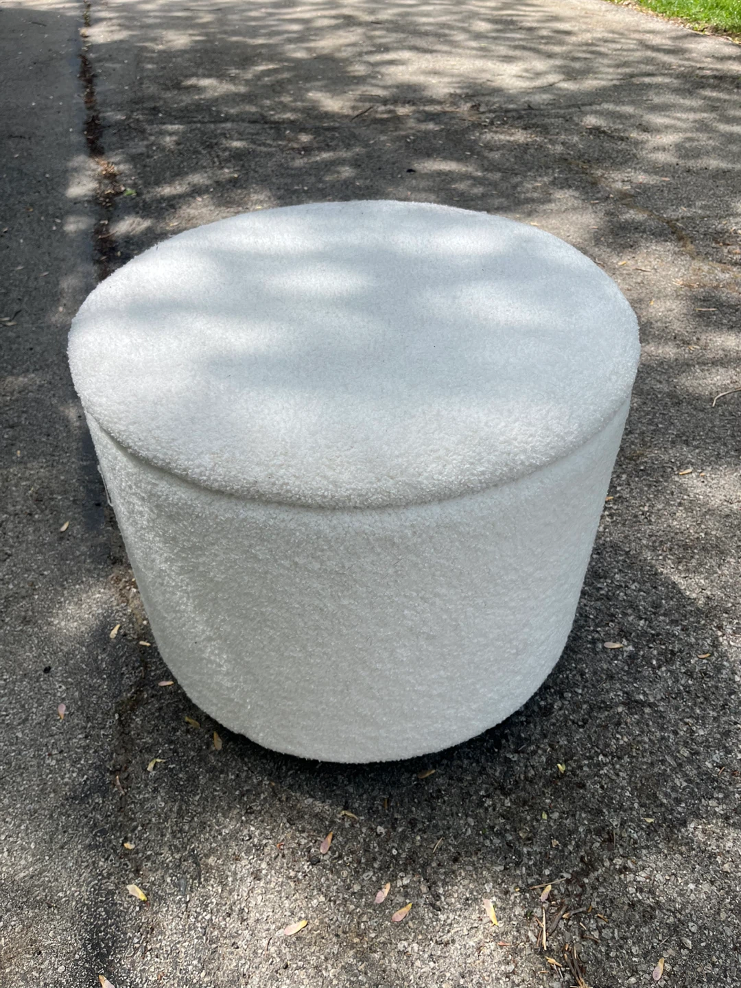 White Round Storage Ottoman