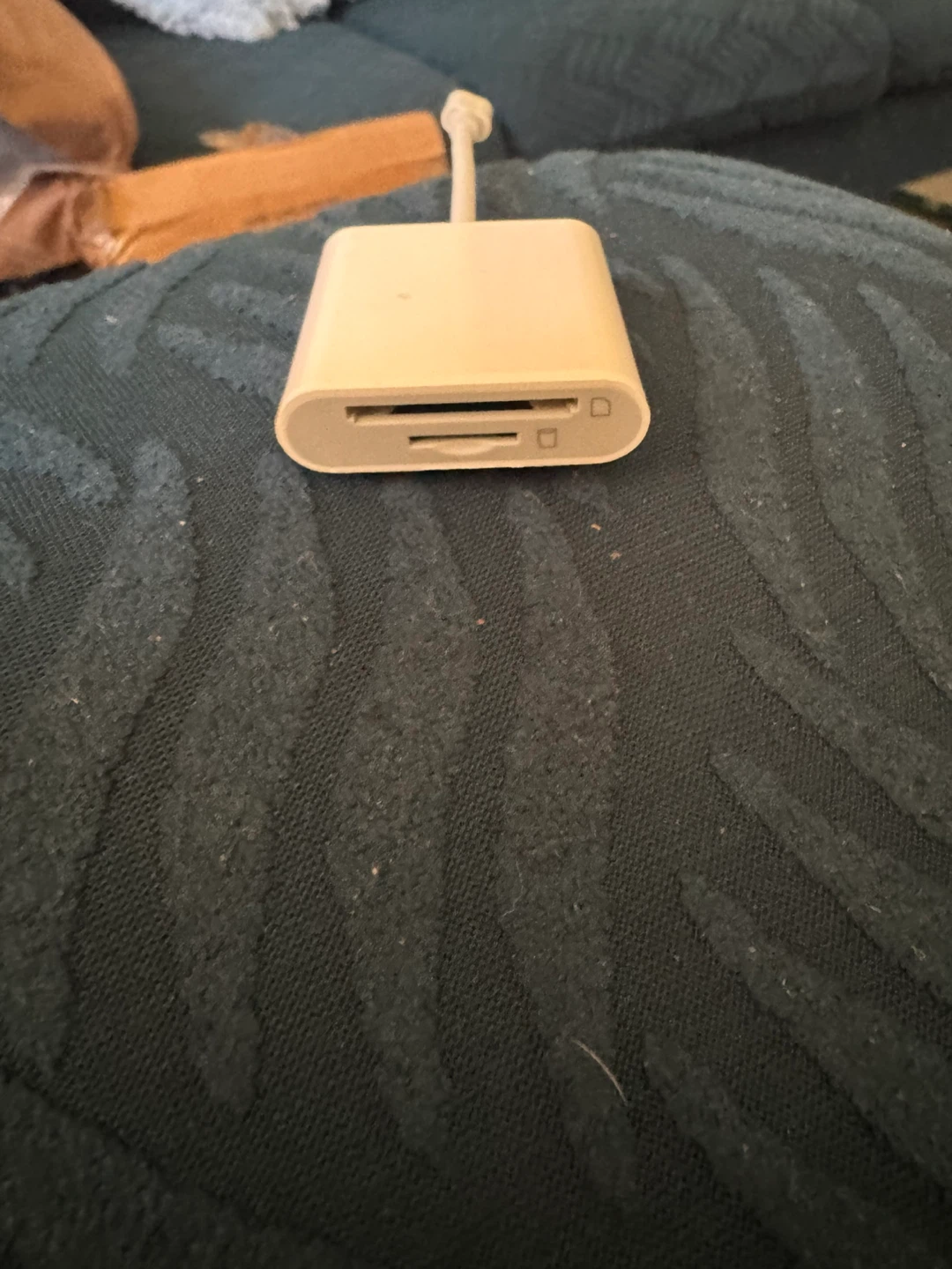 Lightning SD Card Reader Adapter for iPhone/iPad