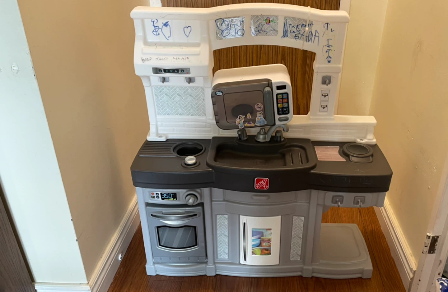 Step2 Lifestyle Toddler Kitchen Play Set