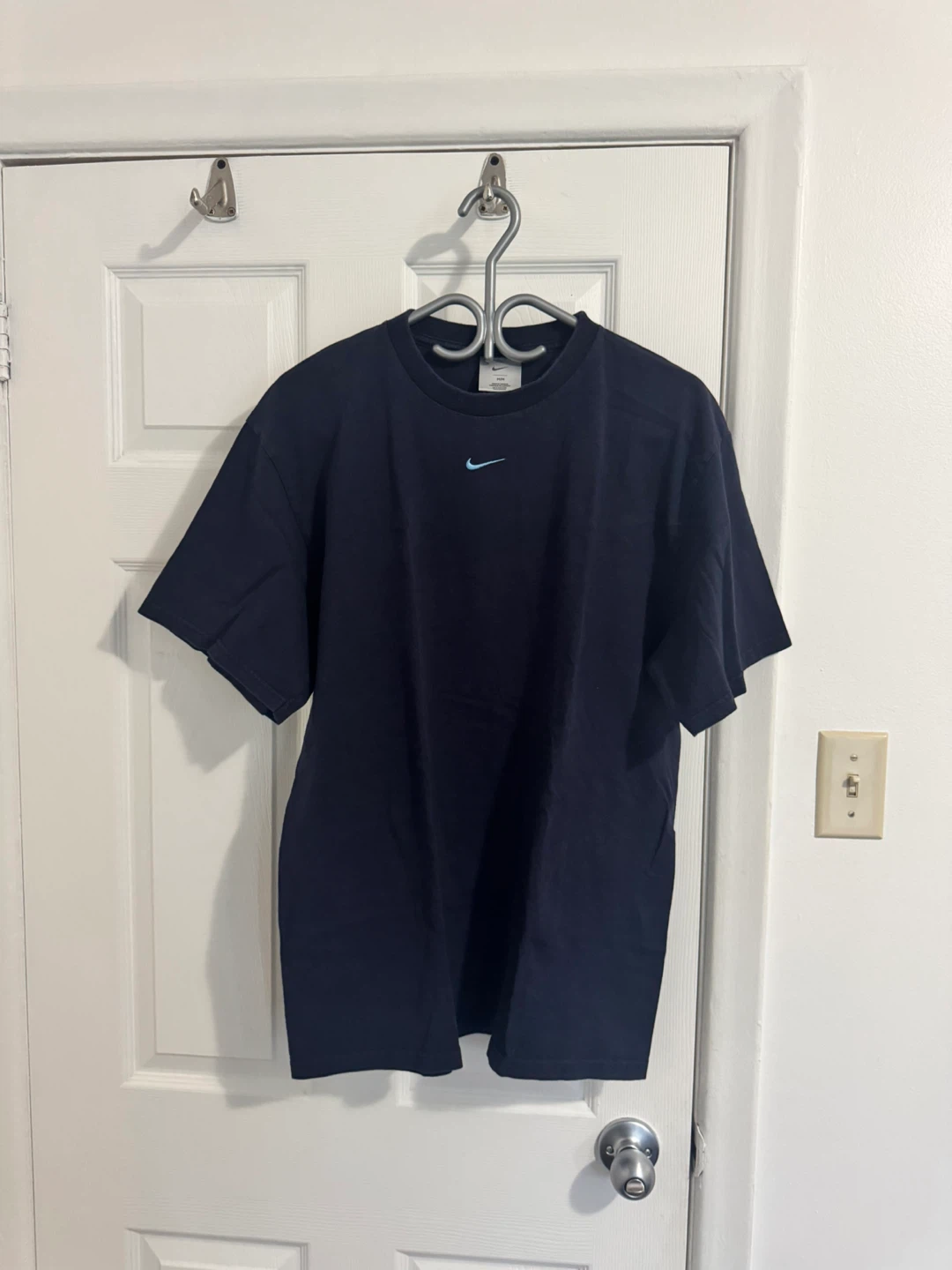 Vintage Nike Center Swoosh (medium mens)