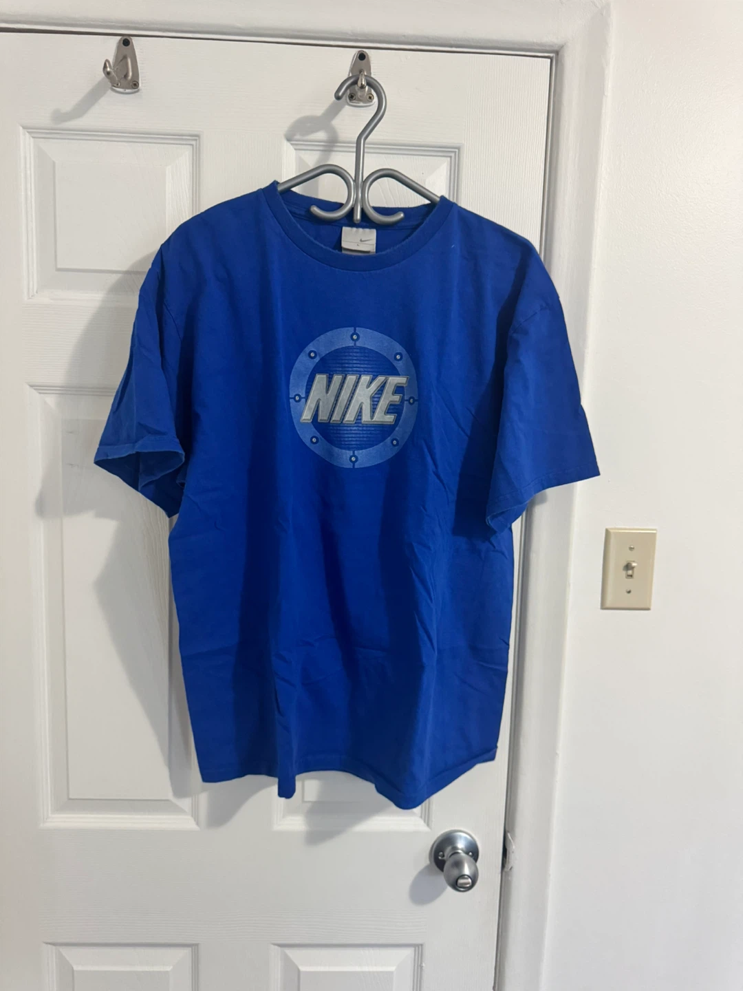 Vintage Nike Centered Graphic Design (Large mens)