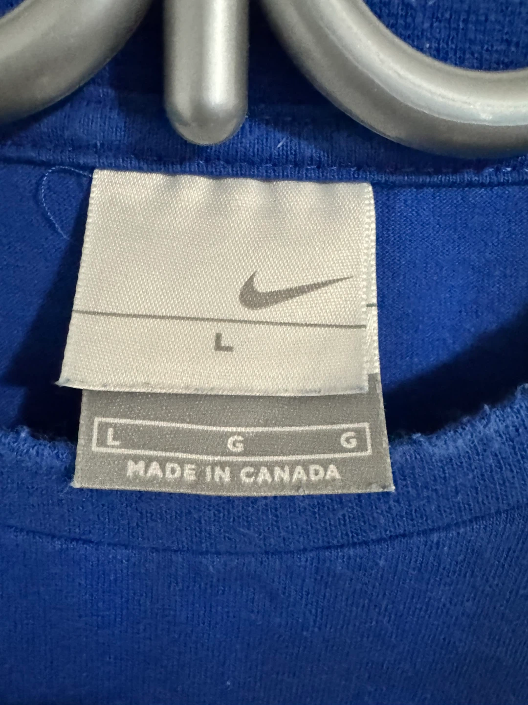 Vintage Nike Centered Graphic Design (Large mens) - photo 3