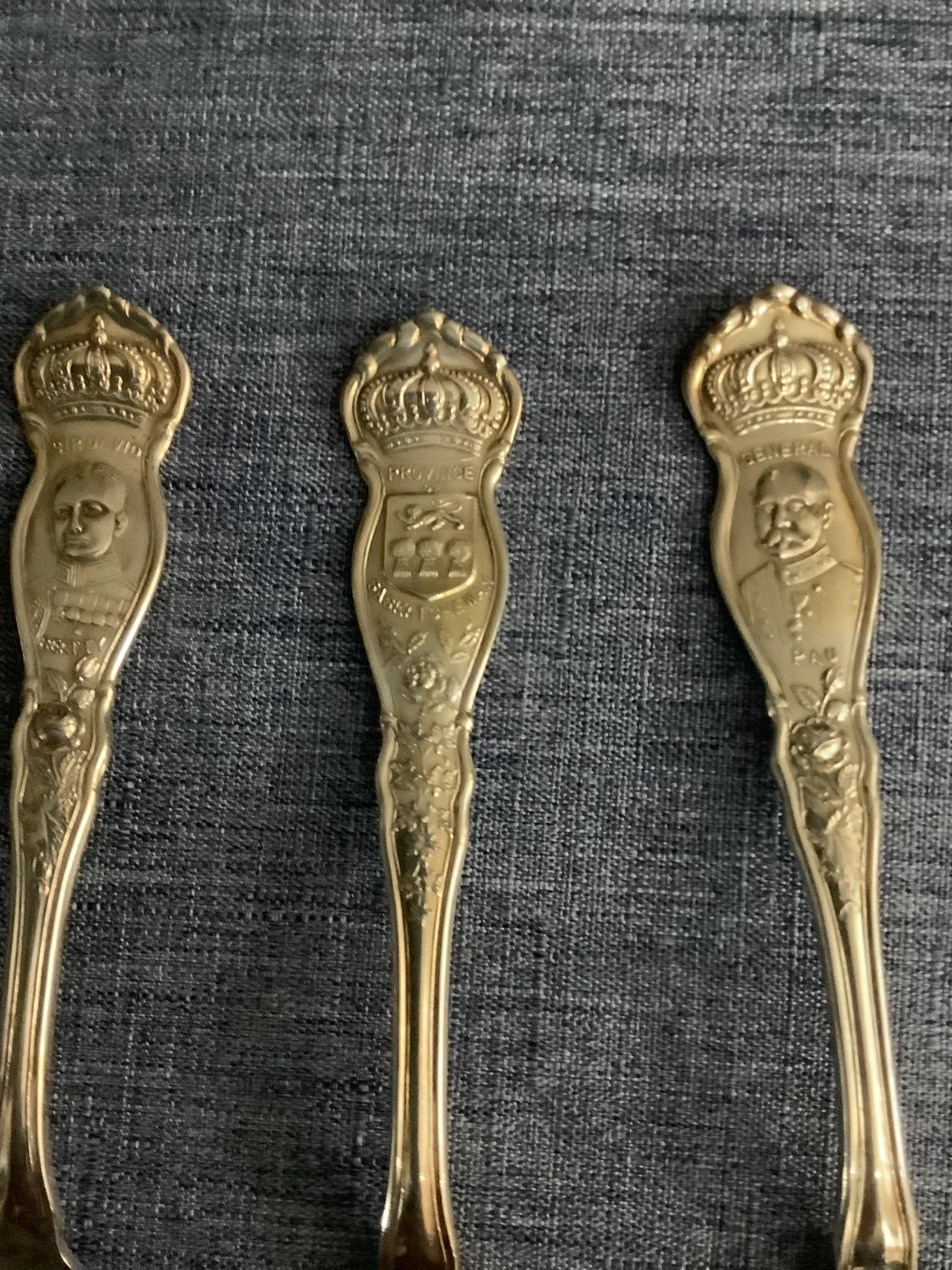 Ornate Silver Plated Spoon Set with Decorative Holder - photo 4