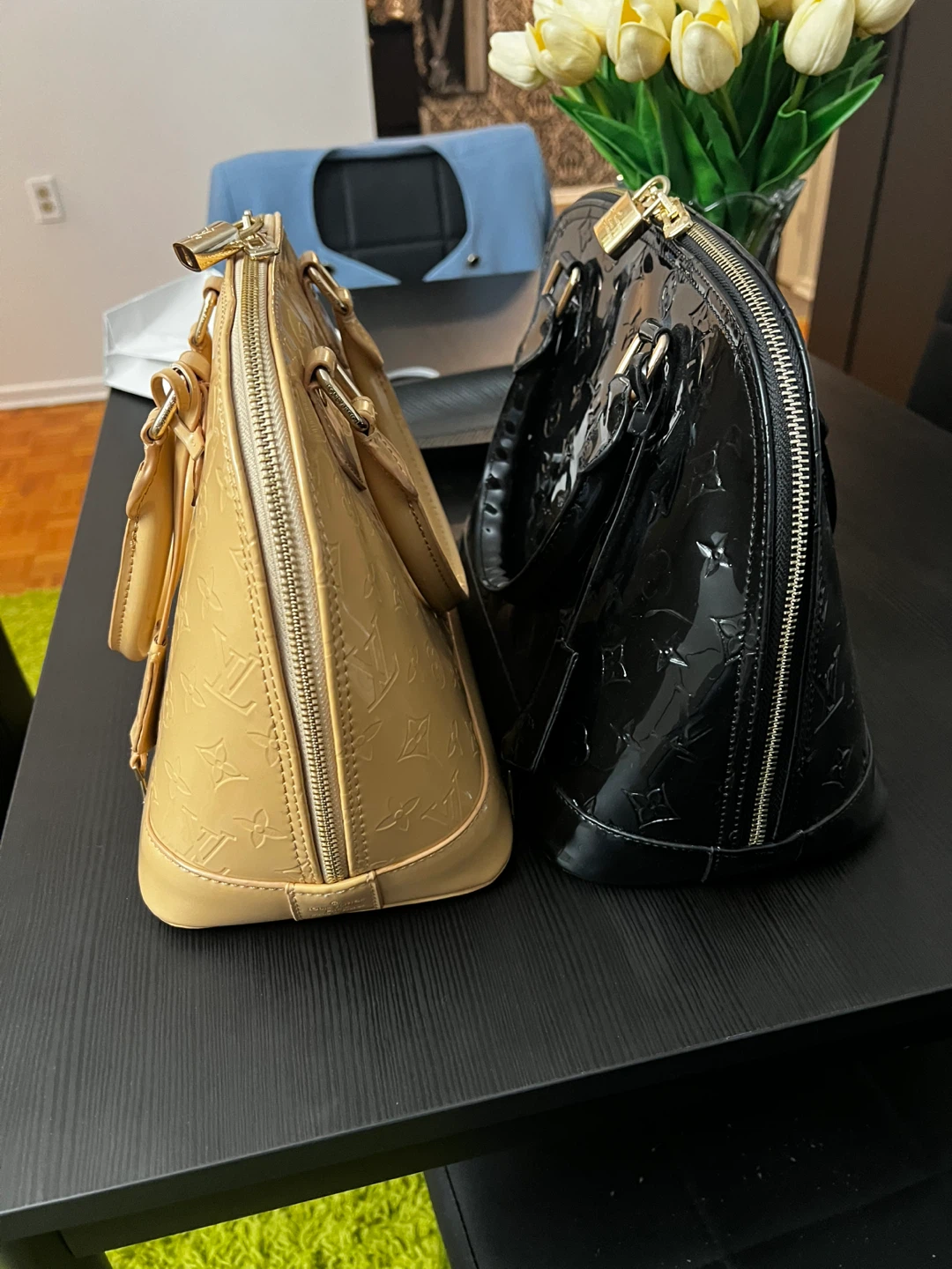 LV Vernis Alma Handbags - photo 5