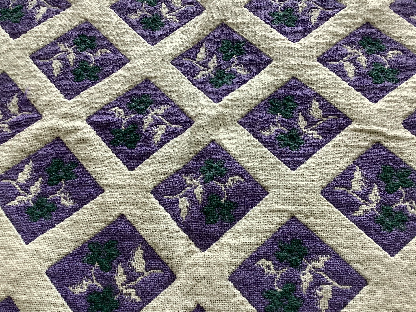 Vt Hand Crafted Wool Fringed Throw Blanket 🐞 - photo 4
