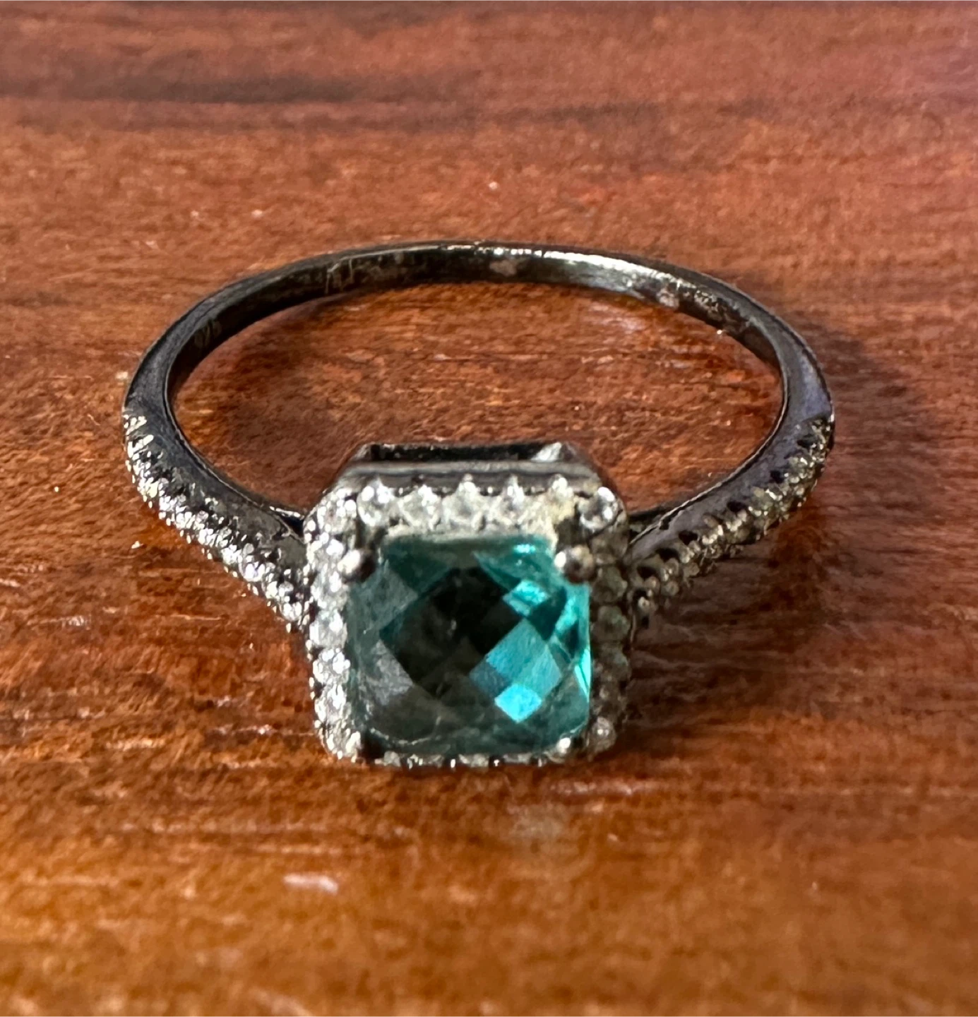 Silver Ring with Teal Stone - $25 - East York - photo 2