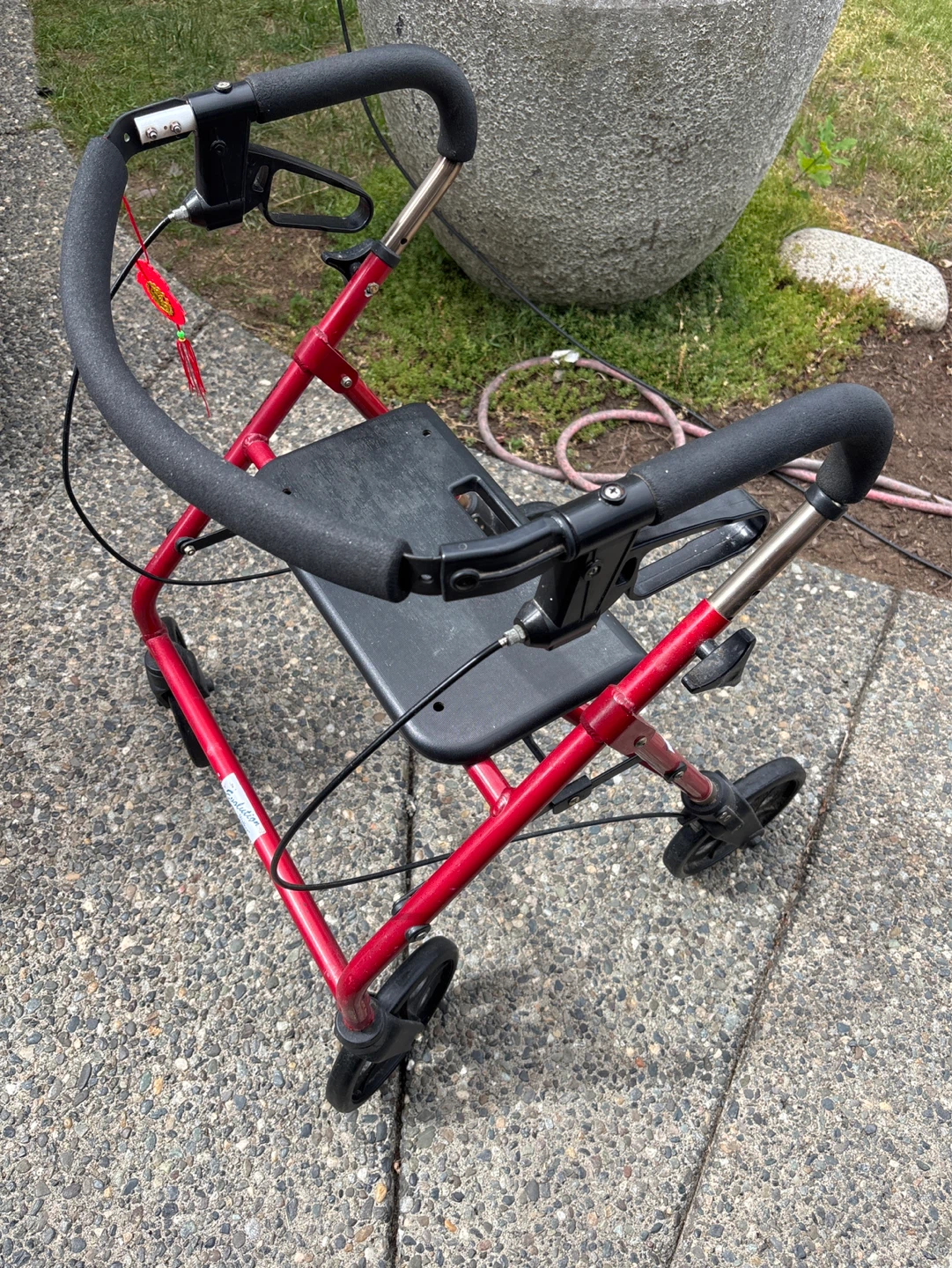 Red 3-Wheel Walker with Seat - photo 2