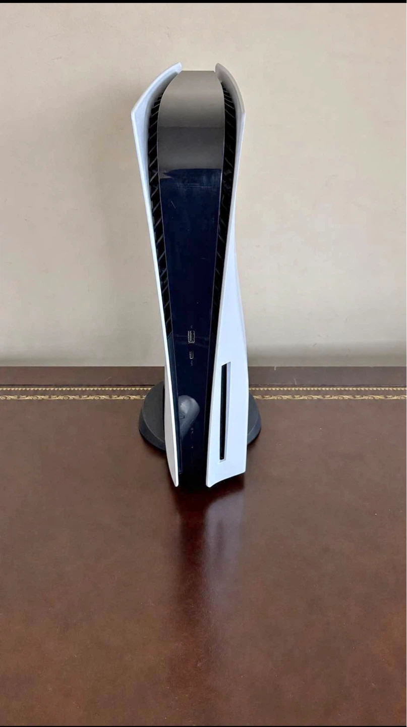Sony PlayStation 5 Console and DualSense Controller - photo 3