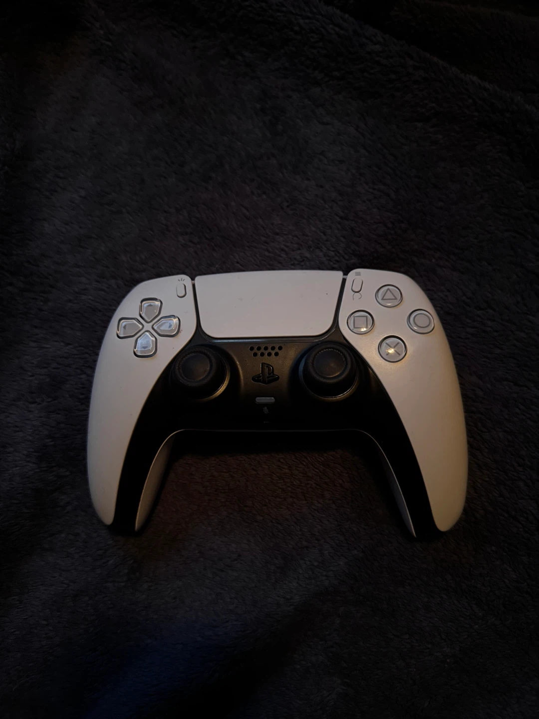 Sony PlayStation 5 Console and DualSense Controller - photo 4