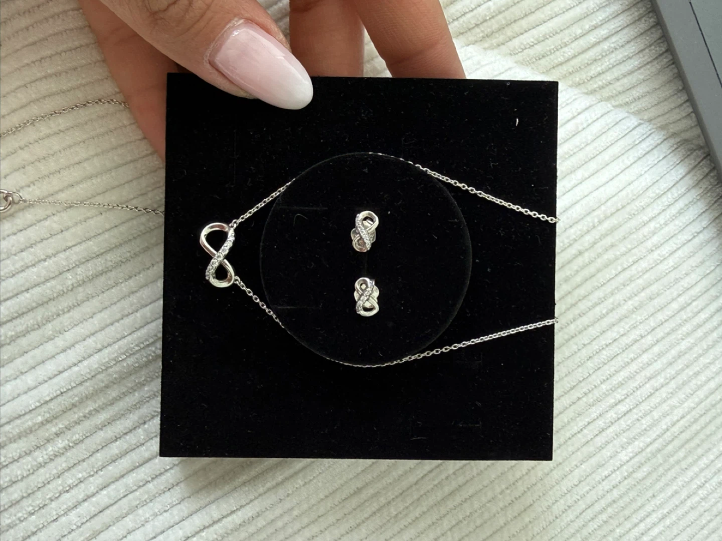 Pandora Infinity Necklace and Earring Set - photo 3