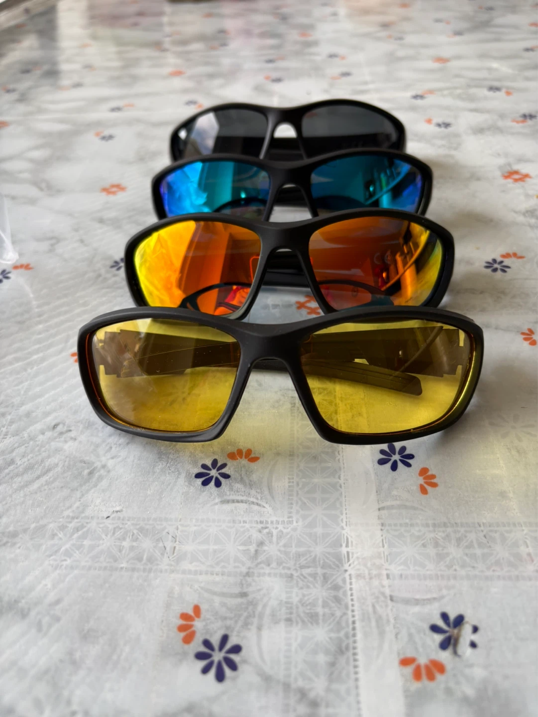 Men’s Sports Sunglasses Set – 4 Pieces– Brand New