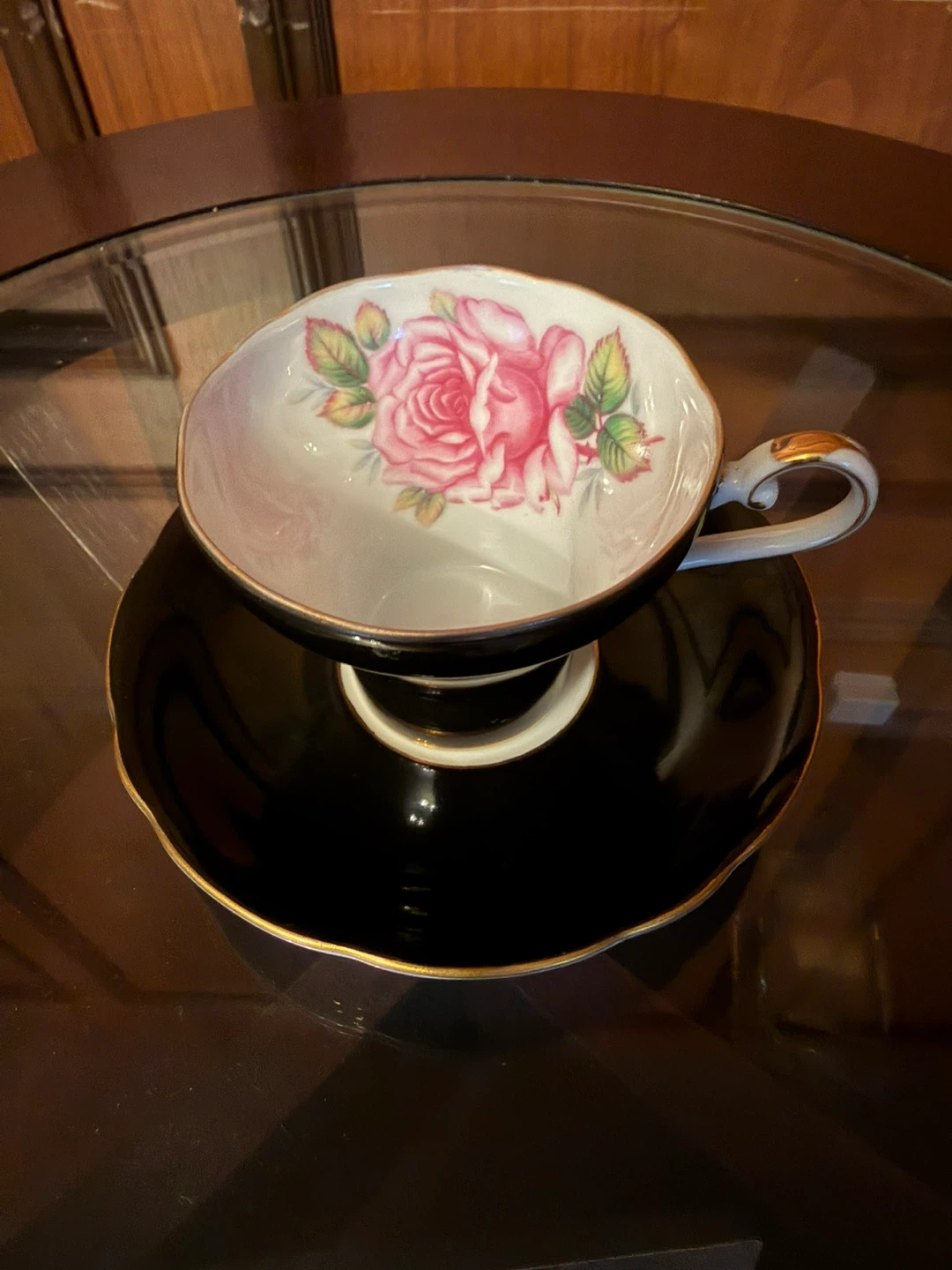 Oakwood Fine China Tea Cup and Saucer Set