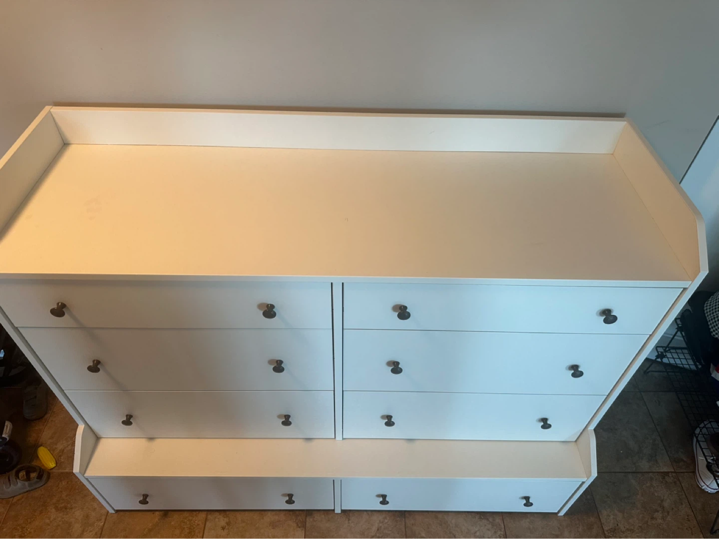 White Dresser with 8 Drawers - photo 4