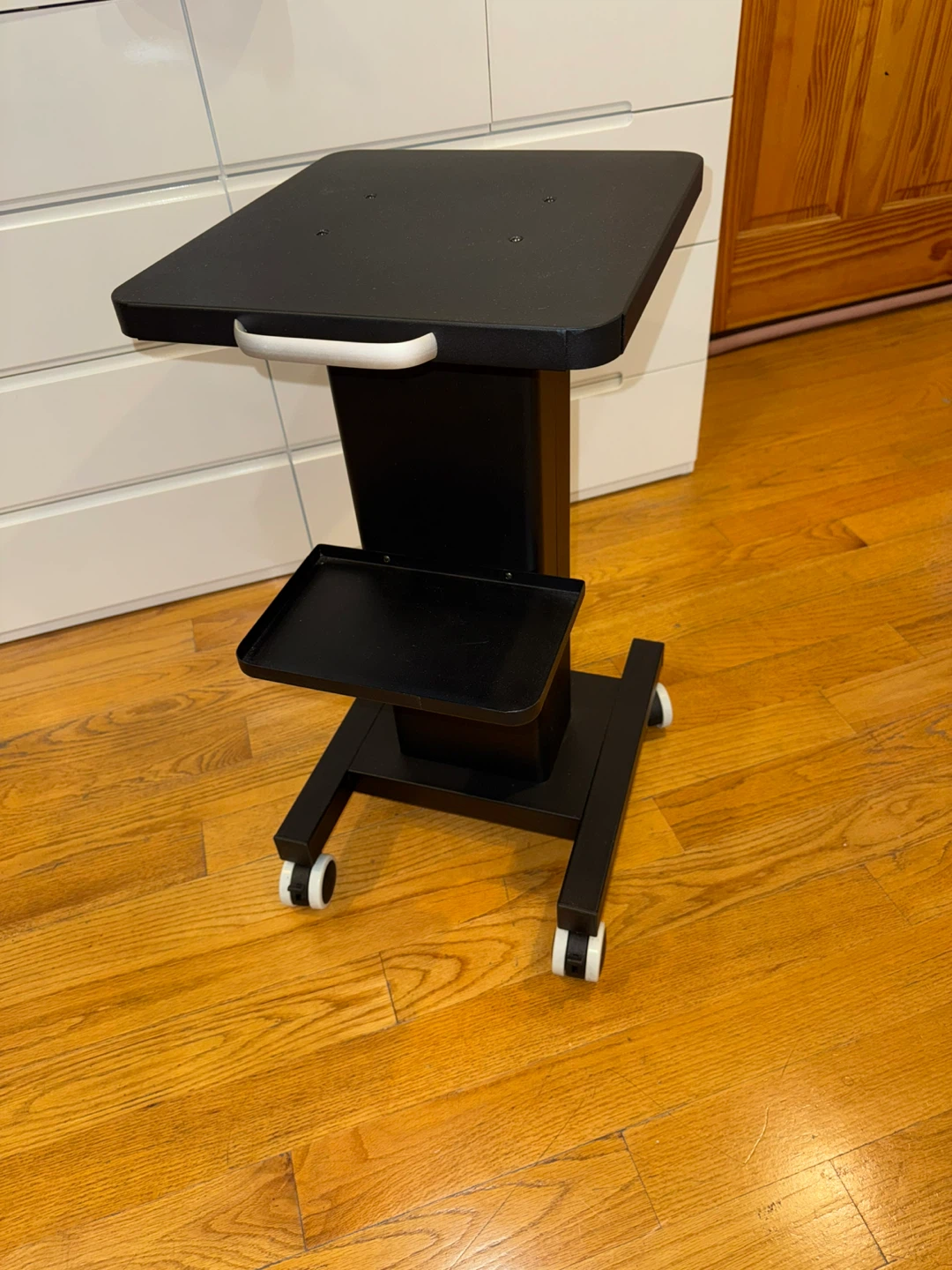Sturdy Esthetician Trolley Cart - photo 4