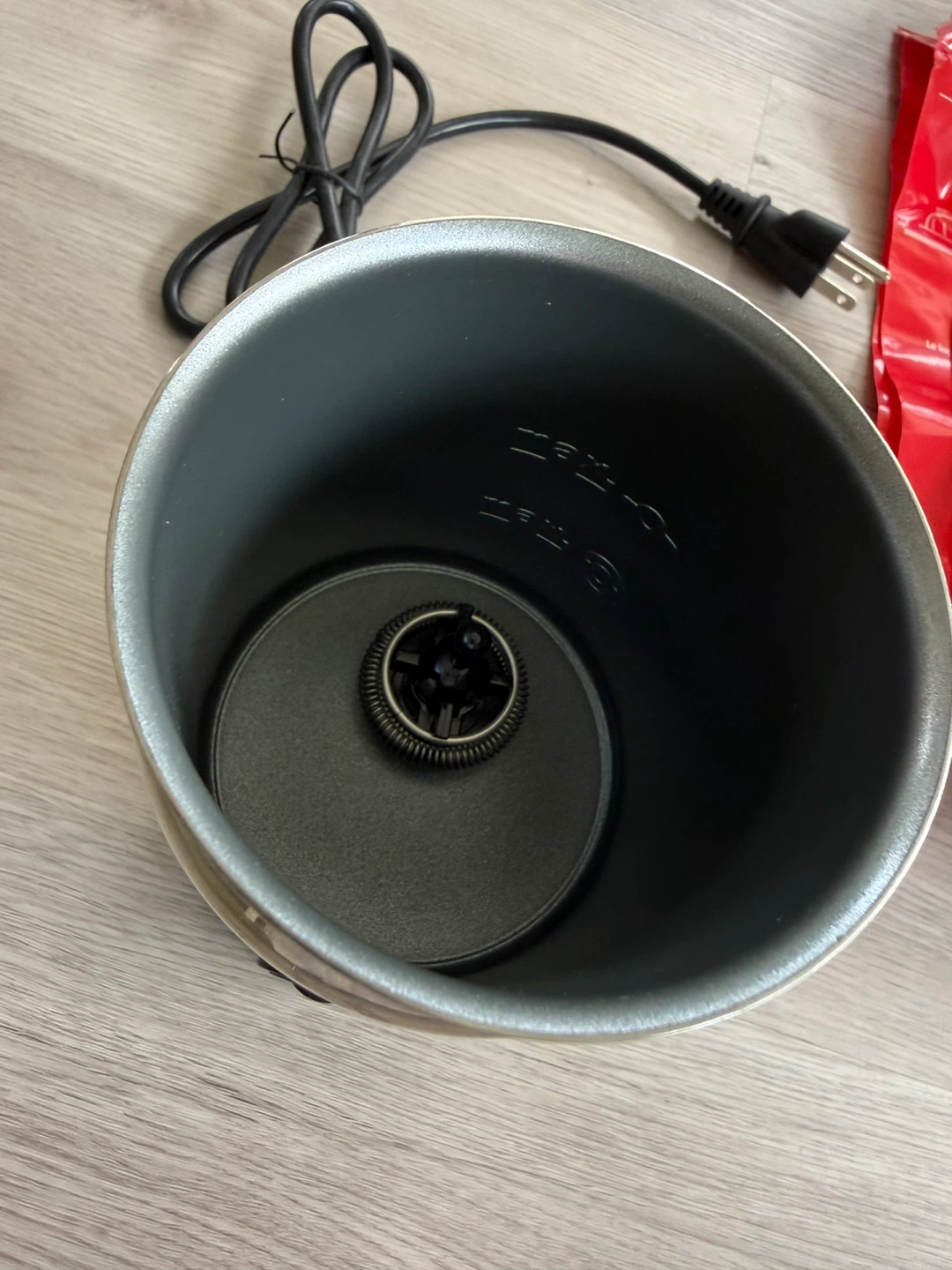 Brand new Nespresso Milk Frother - photo 4