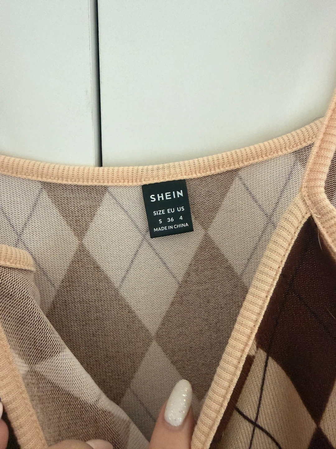 SHEIN Argyle Print Dress with Brown Cropped T-Shirt - photo 4