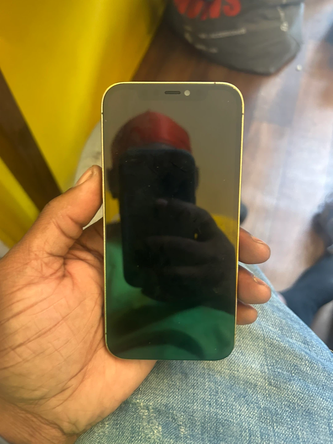 Apple iPhone 12 Pro - Cracked Back - photo 2