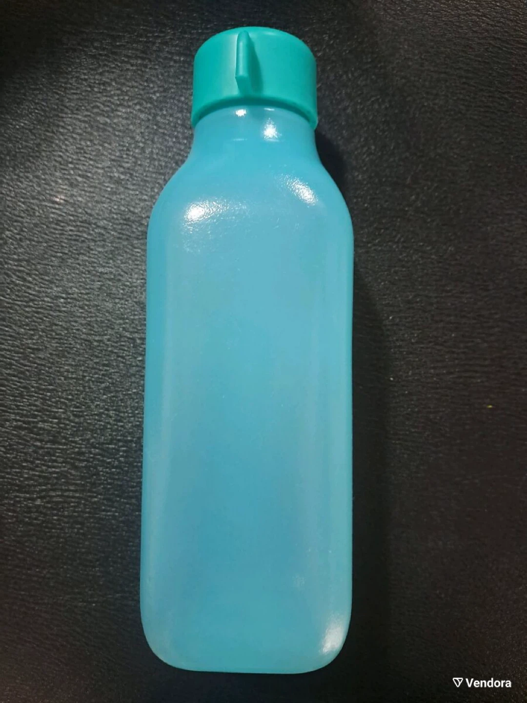 Tupperware Water Bottle - Blue