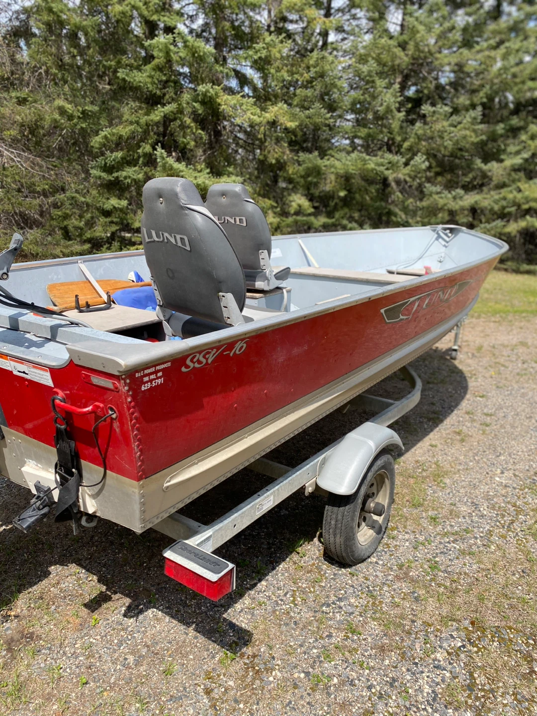 Lund SSV-16 Fishing Boat with Mercury 40hp Outboard Motor - photo 3