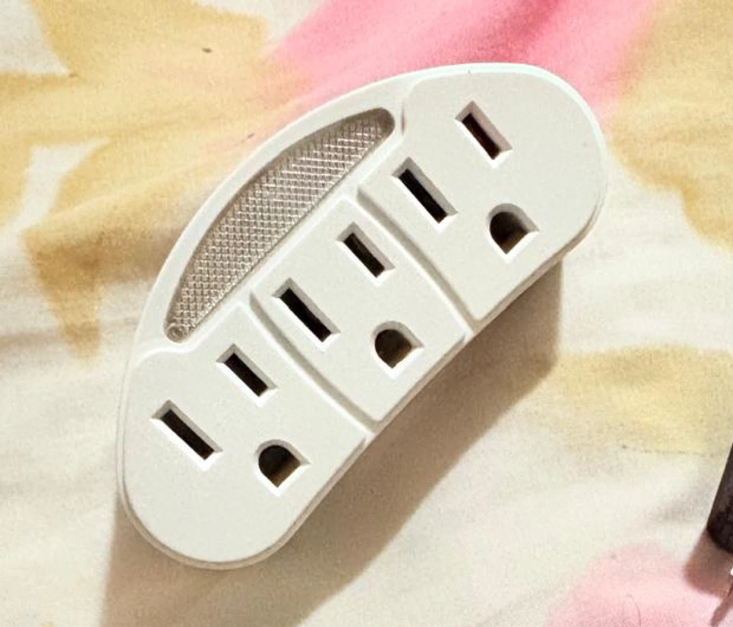 White Triple Outlet Plug Adapter - photo 2