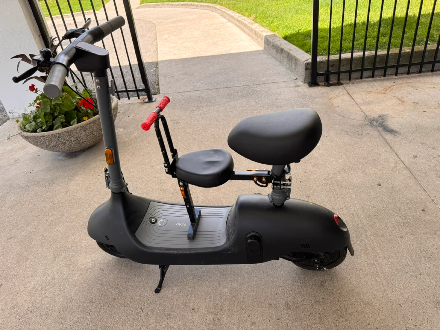 Child Bike Seat for Electric Scooter/Bicycle - photo 5
