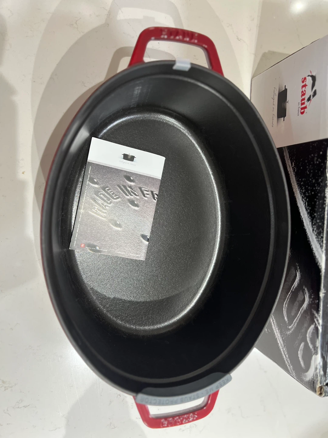Brand New Staub 8.5 QT - photo 2