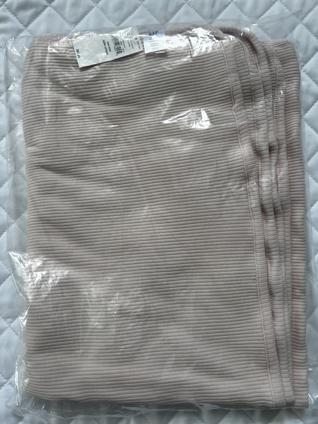 NEW GAP Baby Ribbed Receiving Blanket  One Size