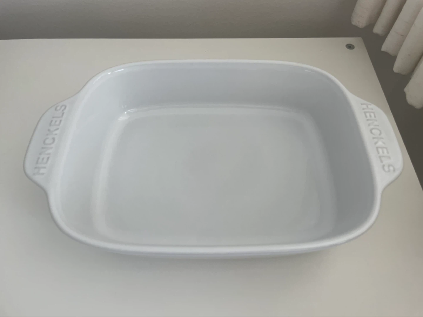 Henckels White Ceramic Baking Dish- large size