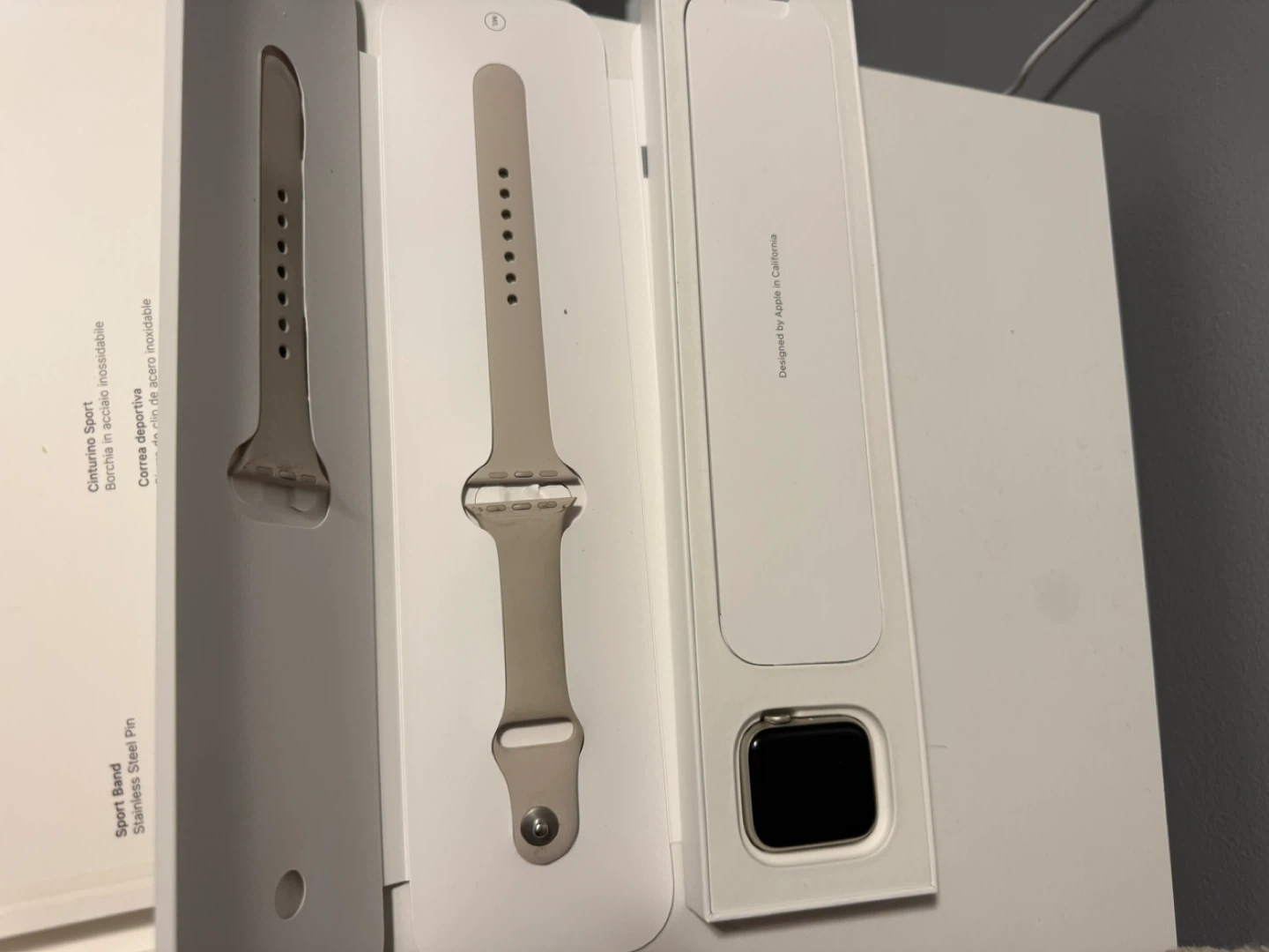 Apple Watch  SE 40 mm sport band