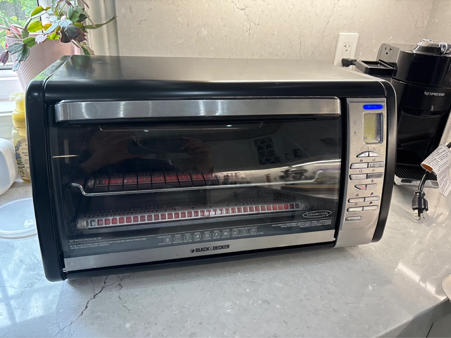 BLACK+DECKER Convection Toaster Oven - photo 2