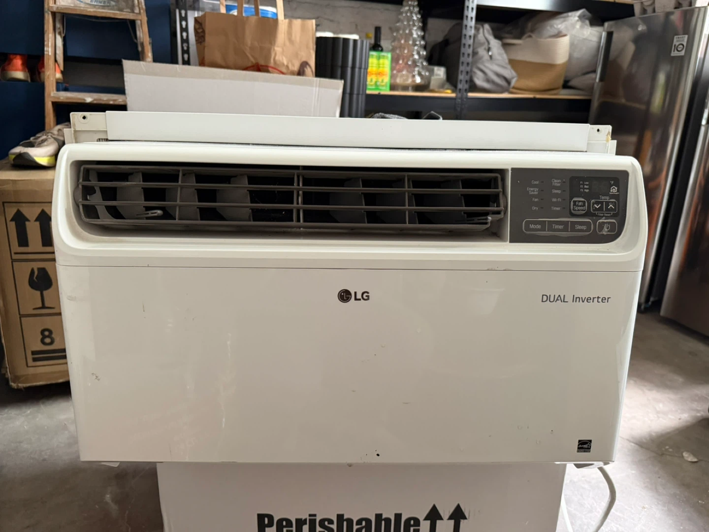LG Dual Inverter Window Air Conditioner - photo 3