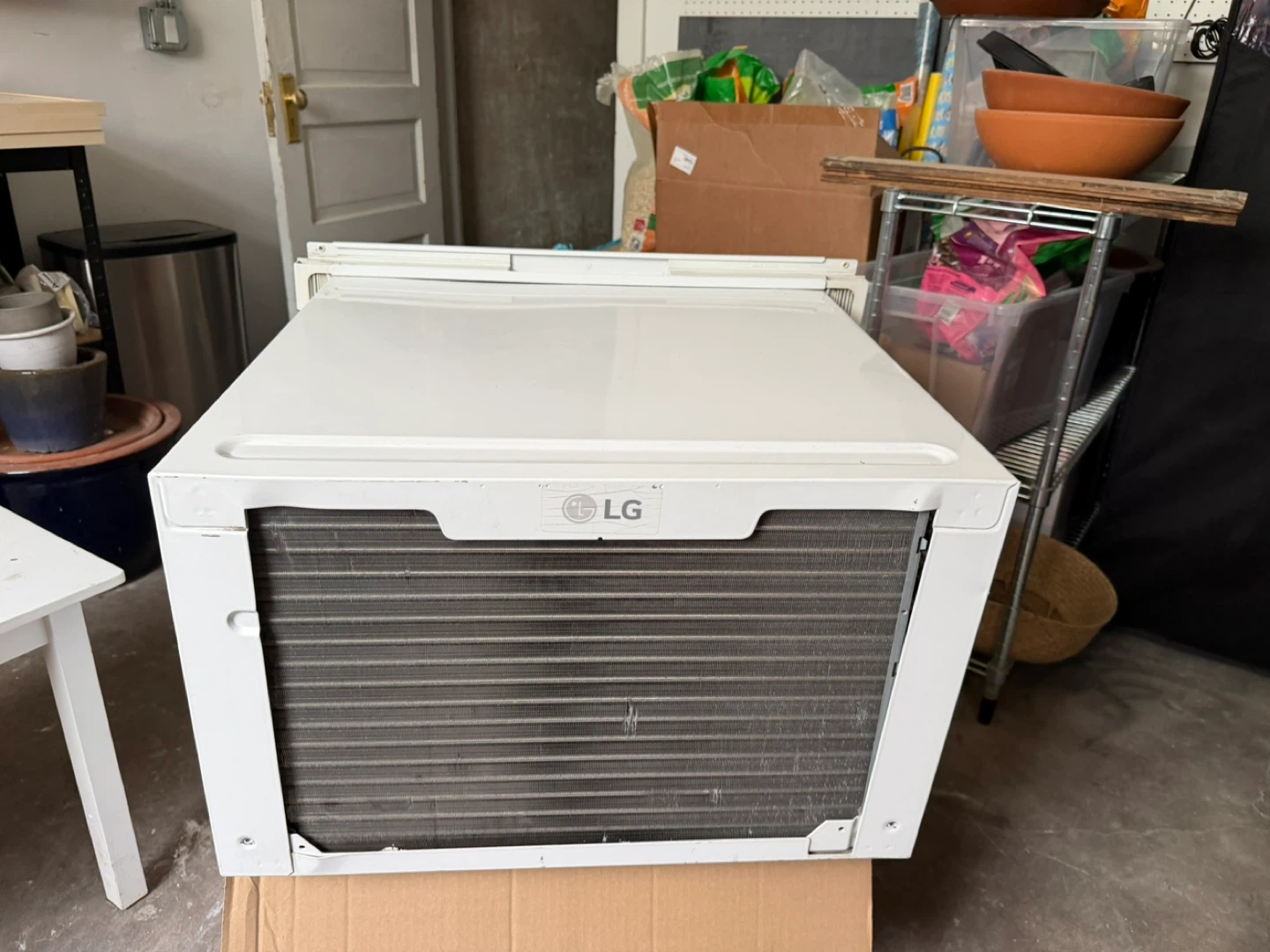 LG Dual Inverter Window Air Conditioner - photo 2