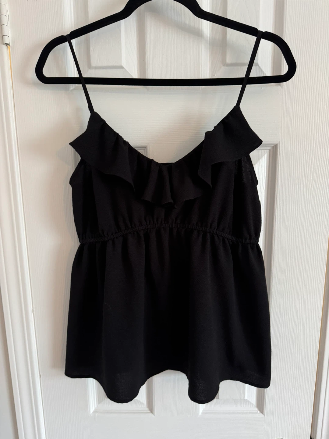 Old Navy Black Maternity Ruffle Camisole Top - Size M