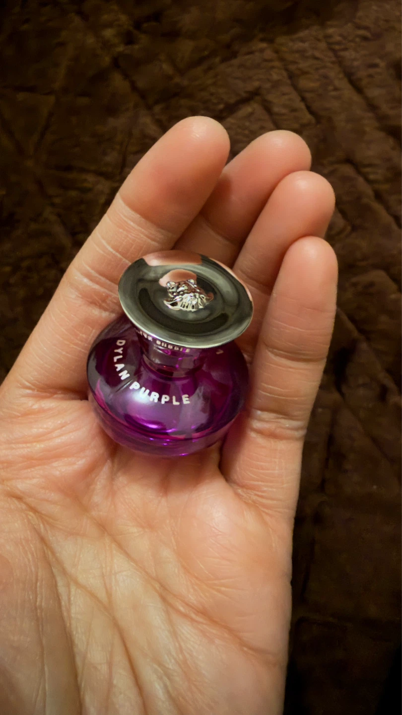 Versace Dylan Purple Eau de Parfum Sample - photo 3