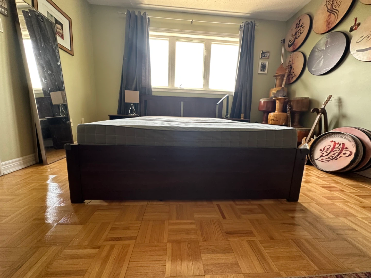 Dark Wood Queen Bed Frame with Mattress