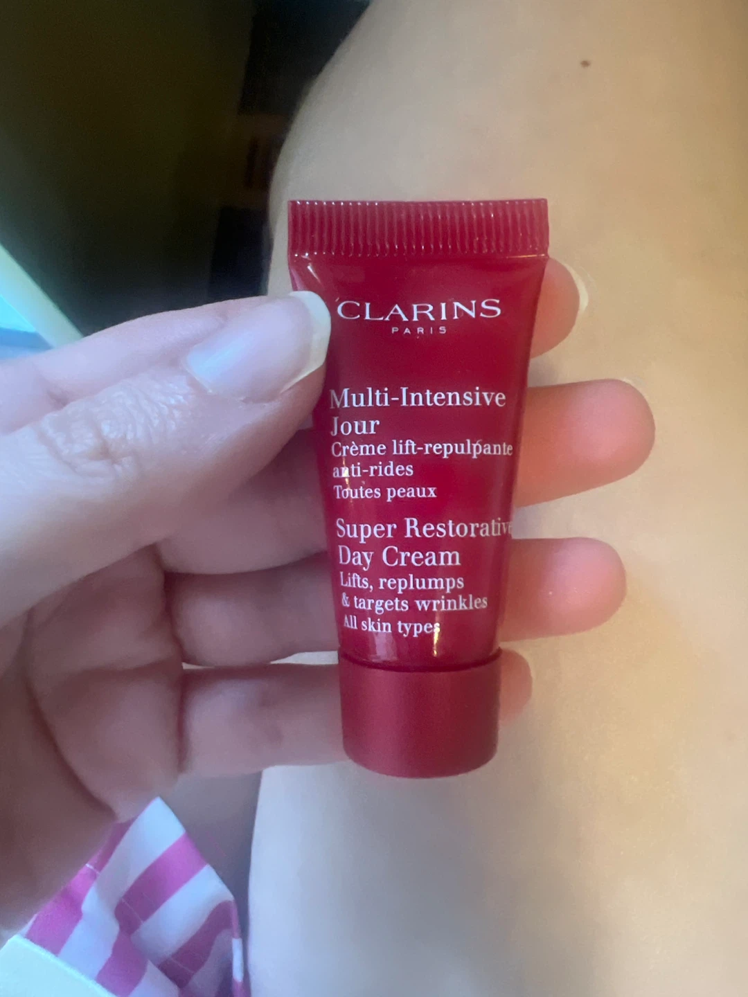 Clarins Super Restorative Day Cream 5ml - photo 2