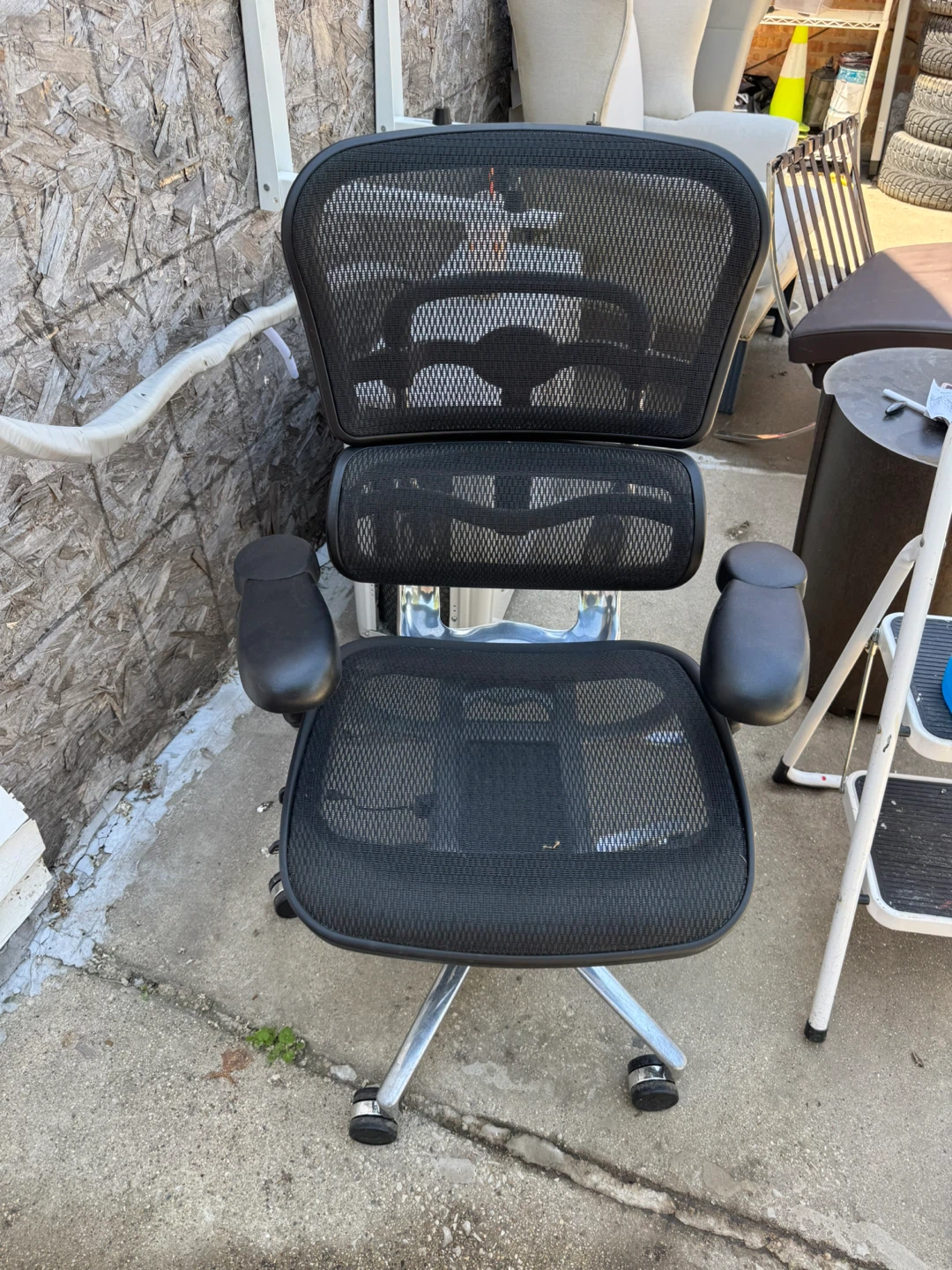 Black Mesh Office Chair