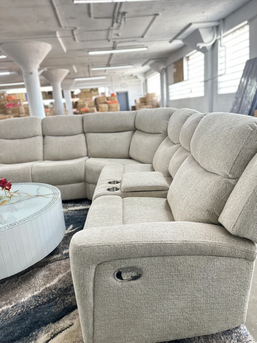 Grey manual reclining sectional (brand new) - photo 4