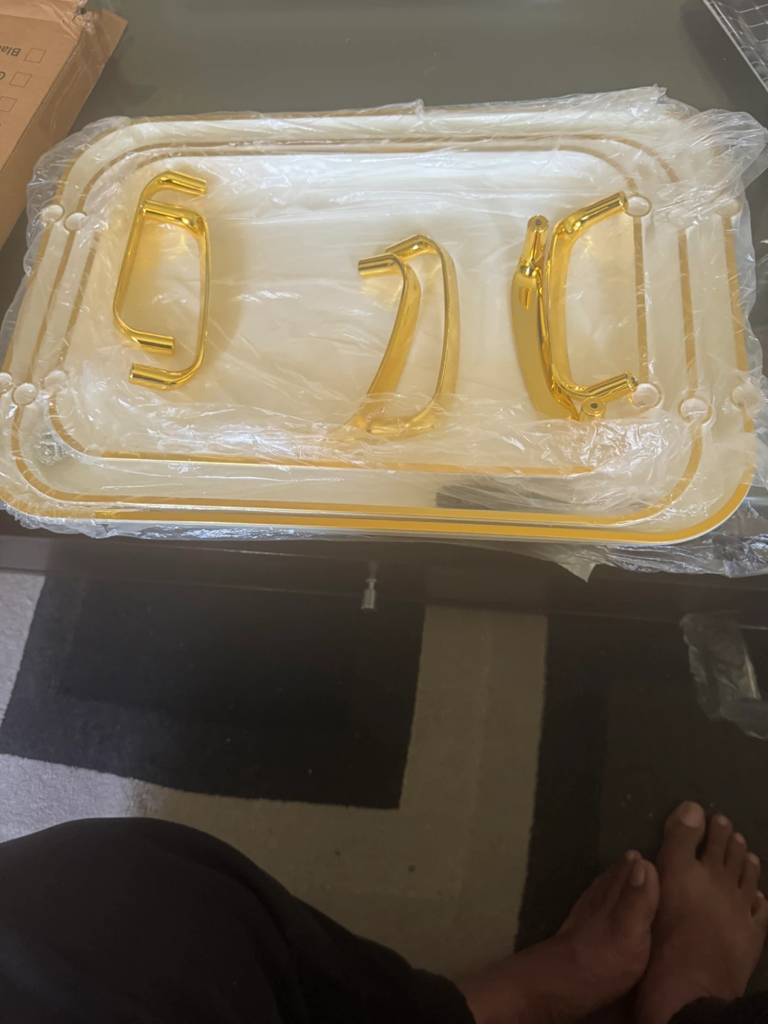 Set of 3 White Serving Trays with Gold Handles - photo 3
