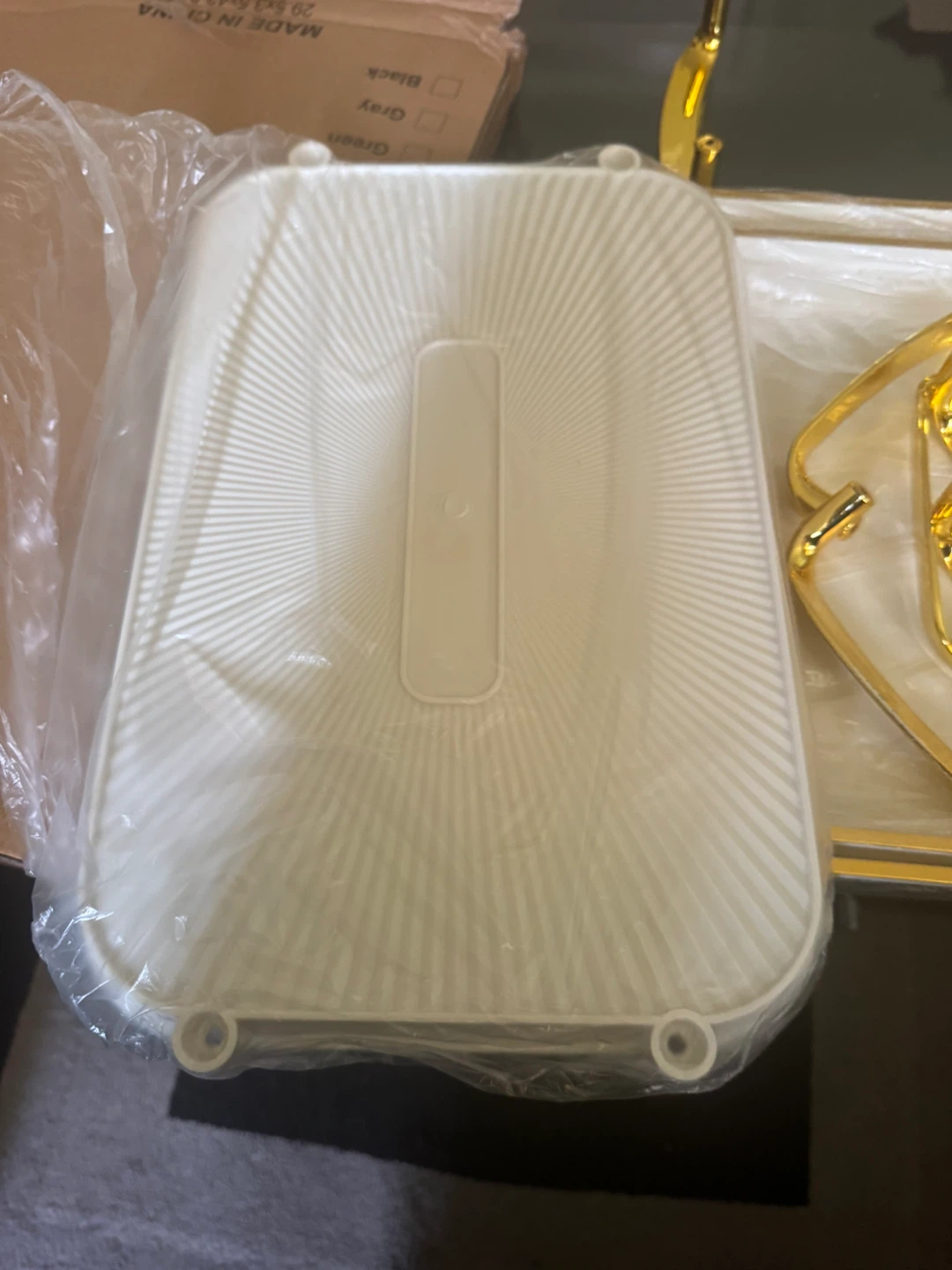 Set of 3 White Serving Trays with Gold Handles - photo 4