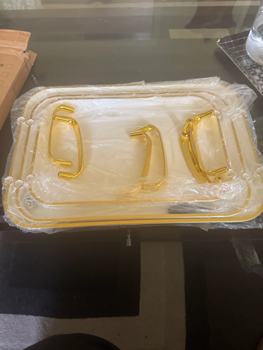 Set of 3 White Serving Trays with Gold Handles - photo 2