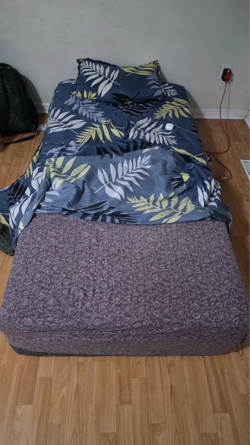 Single mattress