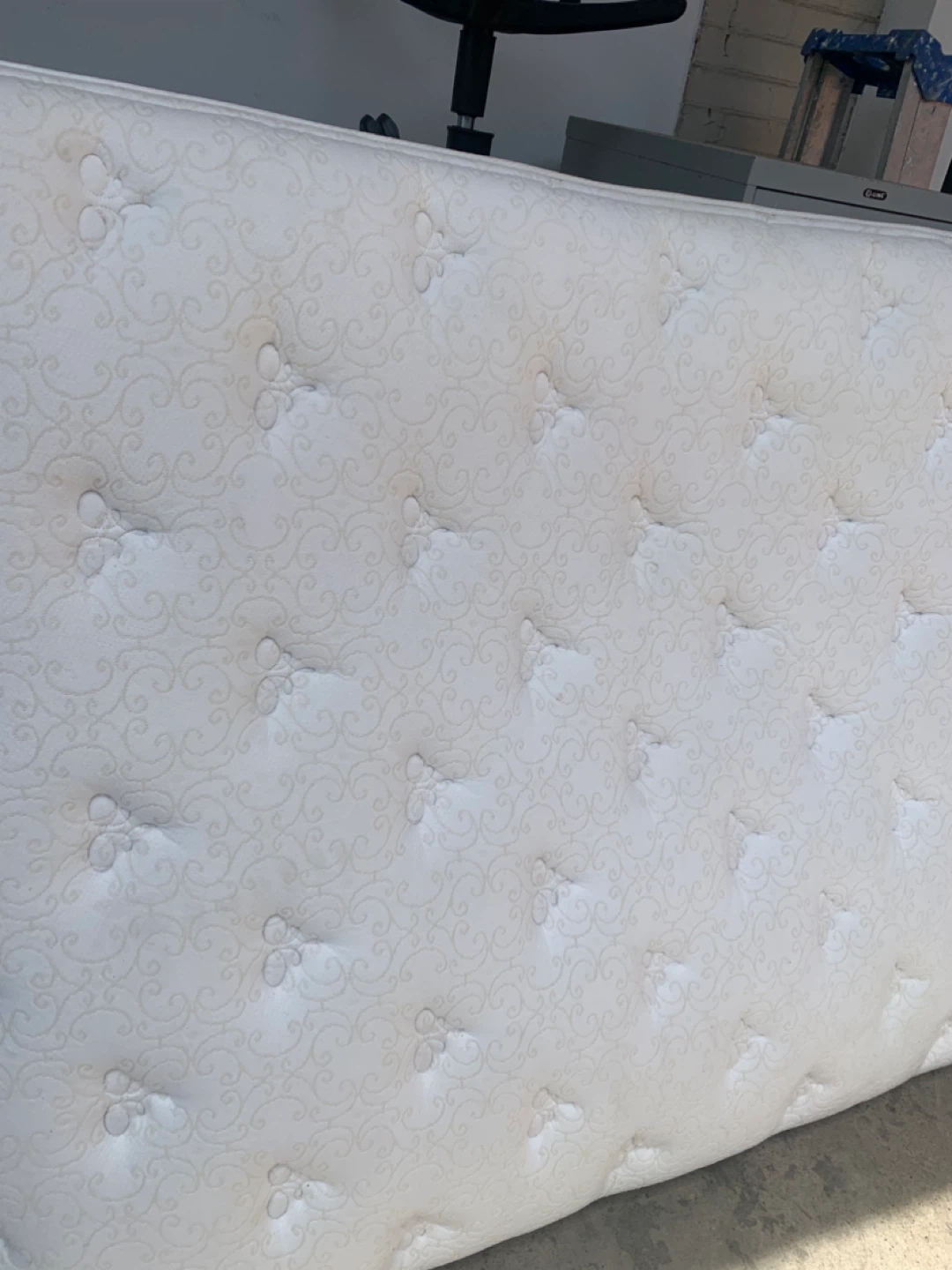 Double Beautyrest Mattress - photo 4