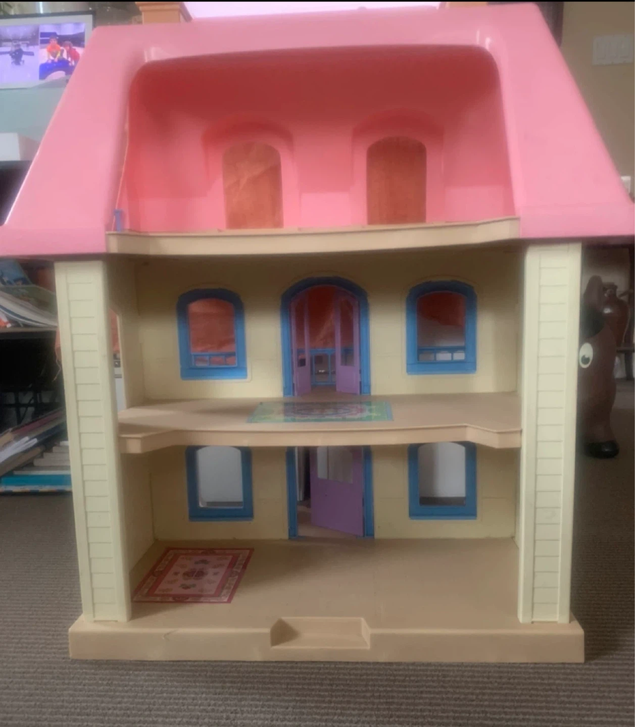 Dollhouse with Furniture - photo 3